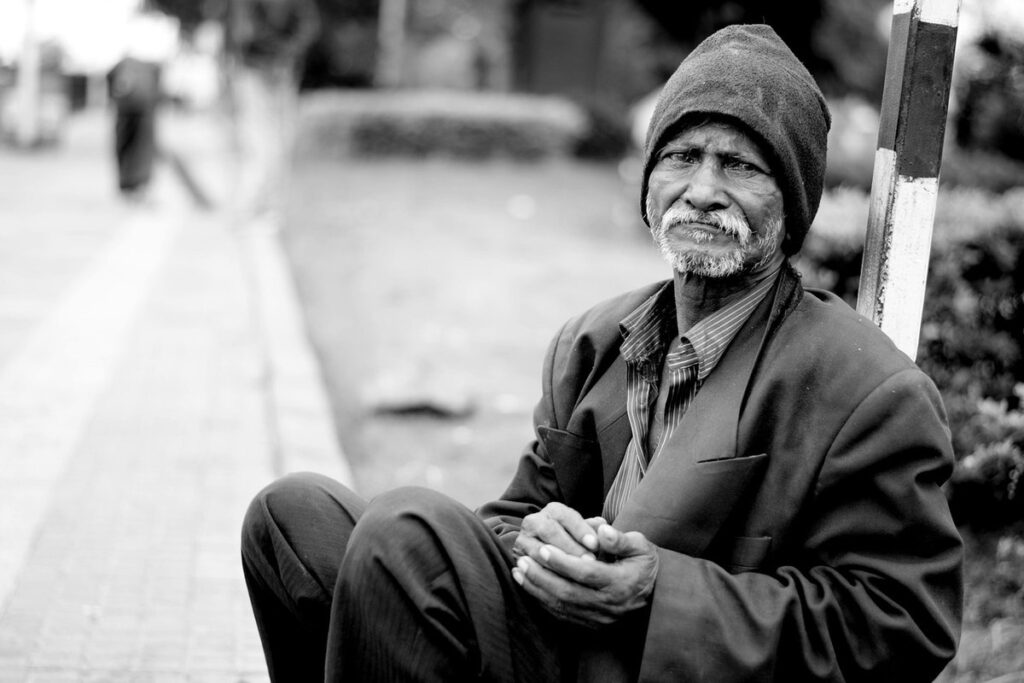 signs of loneliness in seniors