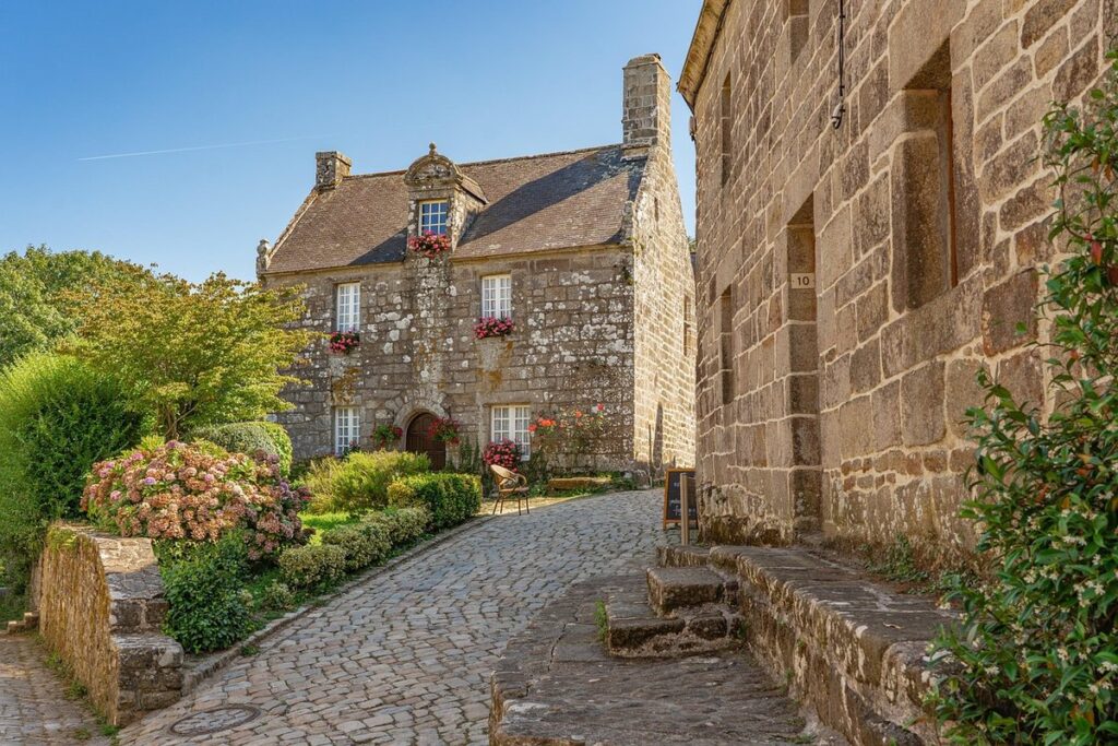 moving to a retirement village