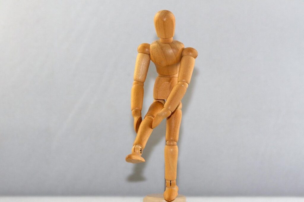exercises for seniors with knee pain